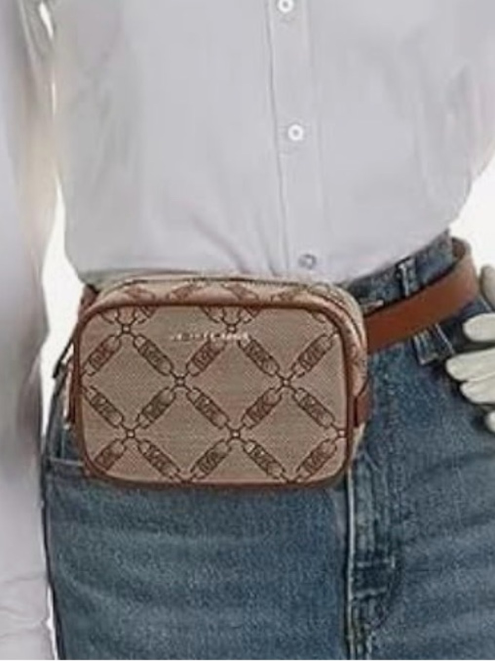 Michael Kors Signature MK Logo Jacquard Belt Bag in S/M - Picture 3 of 5